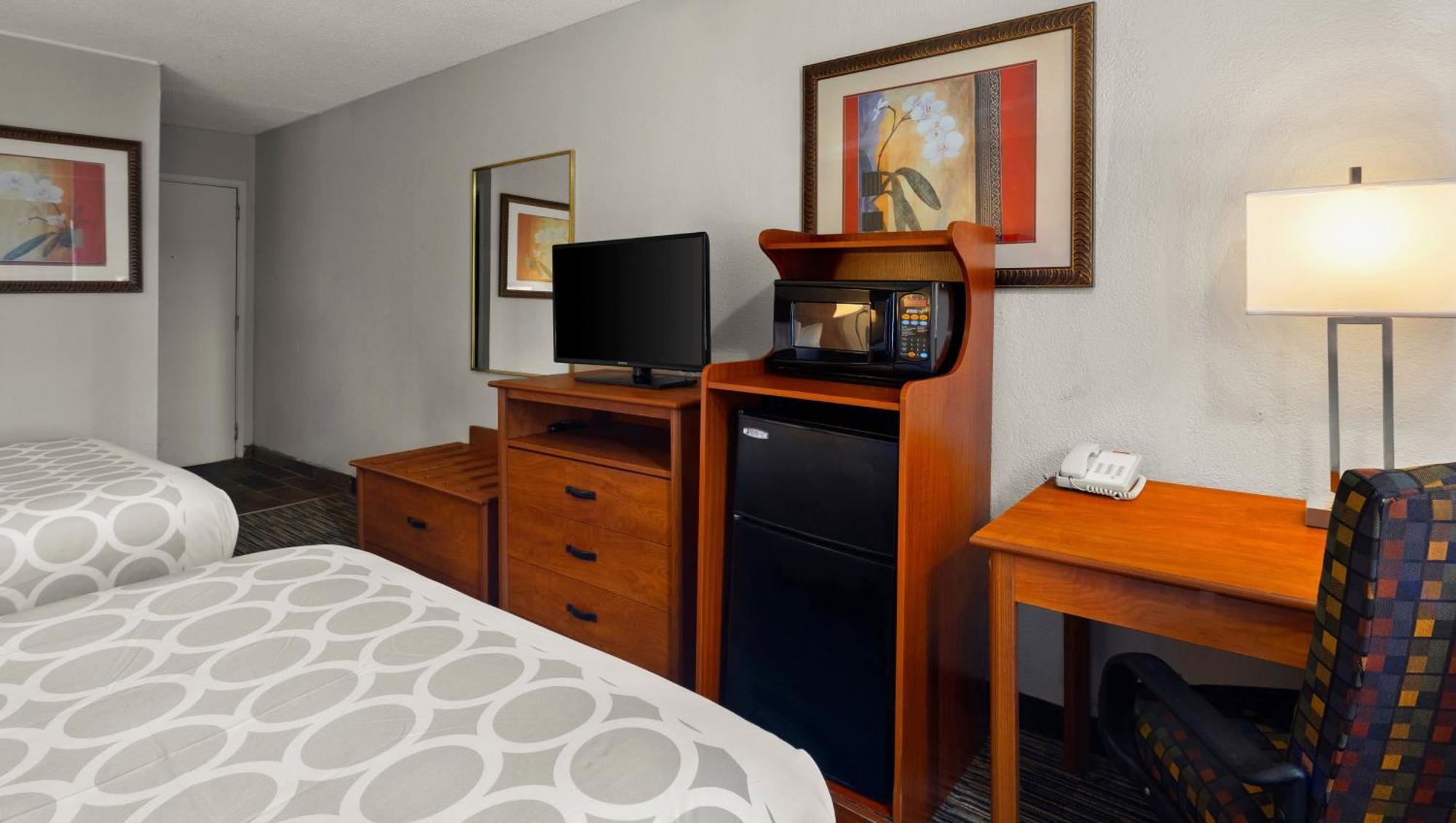 Magnuson Hotel Detroit Airport Romulus Dış mekan fotoğraf