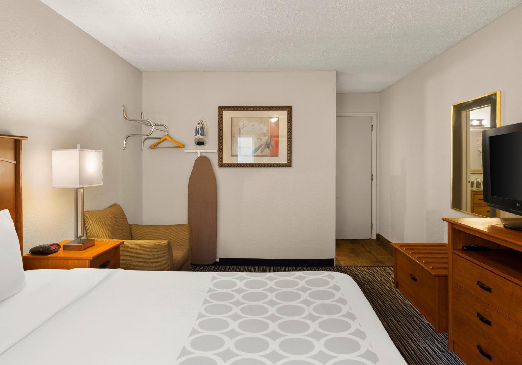 Magnuson Hotel Detroit Airport Romulus Dış mekan fotoğraf